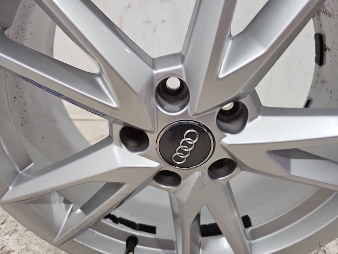 Janta aliaj AUDI Q2 (GAB) [ Fabr 2016-prezent] SUV S-line 81A601025F