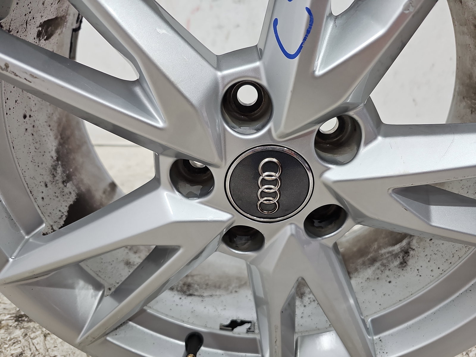 Janta aliaj AUDI Q2 (GAB) [ Fabr 2016-prezent] SUV S-line 81A601025F - imagine 2