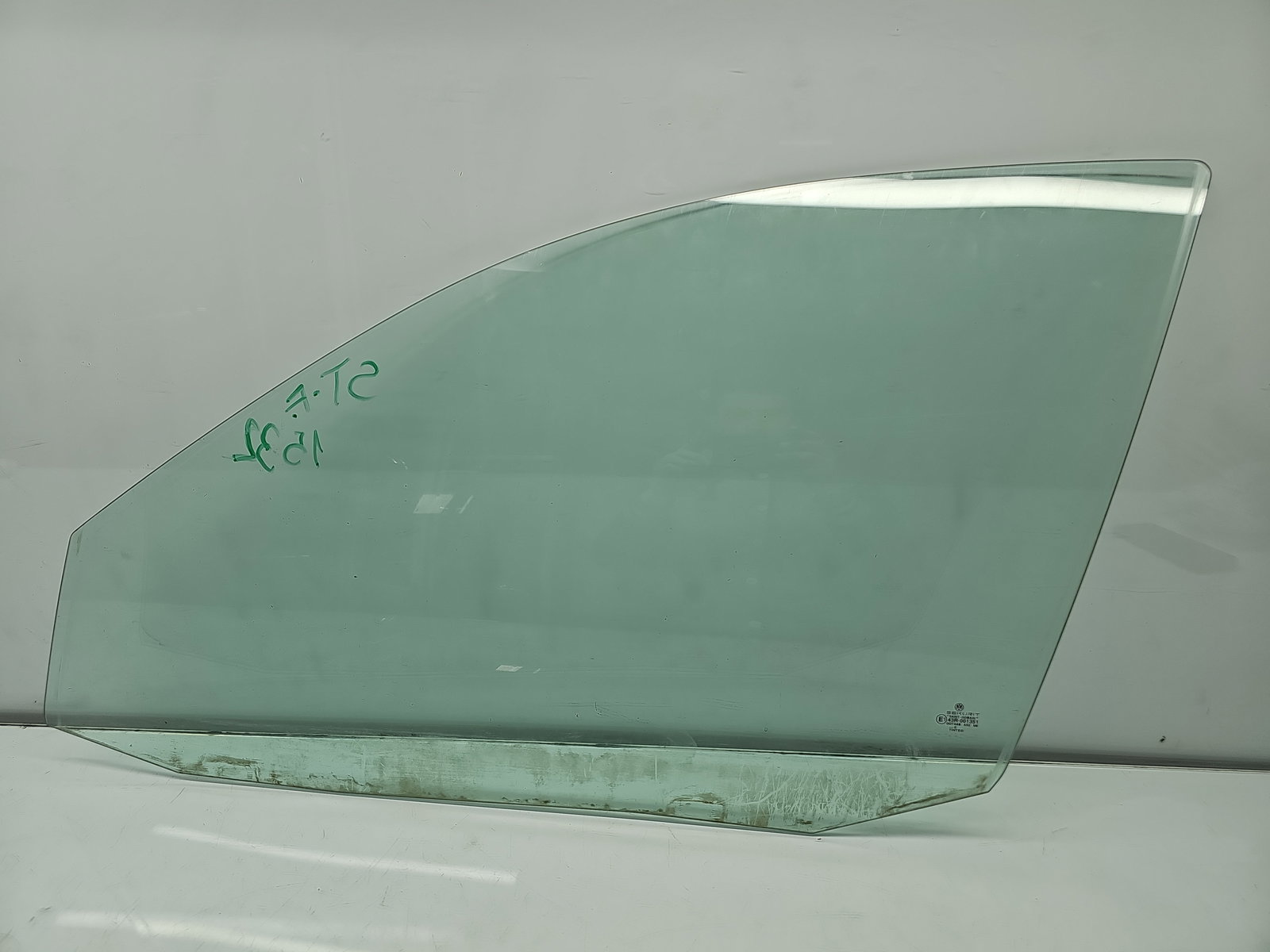 Geam usa stanga fata Volkswagen Golf 4 Variant (1J5) [Fabr 1999-2005] OEM - imagine 3