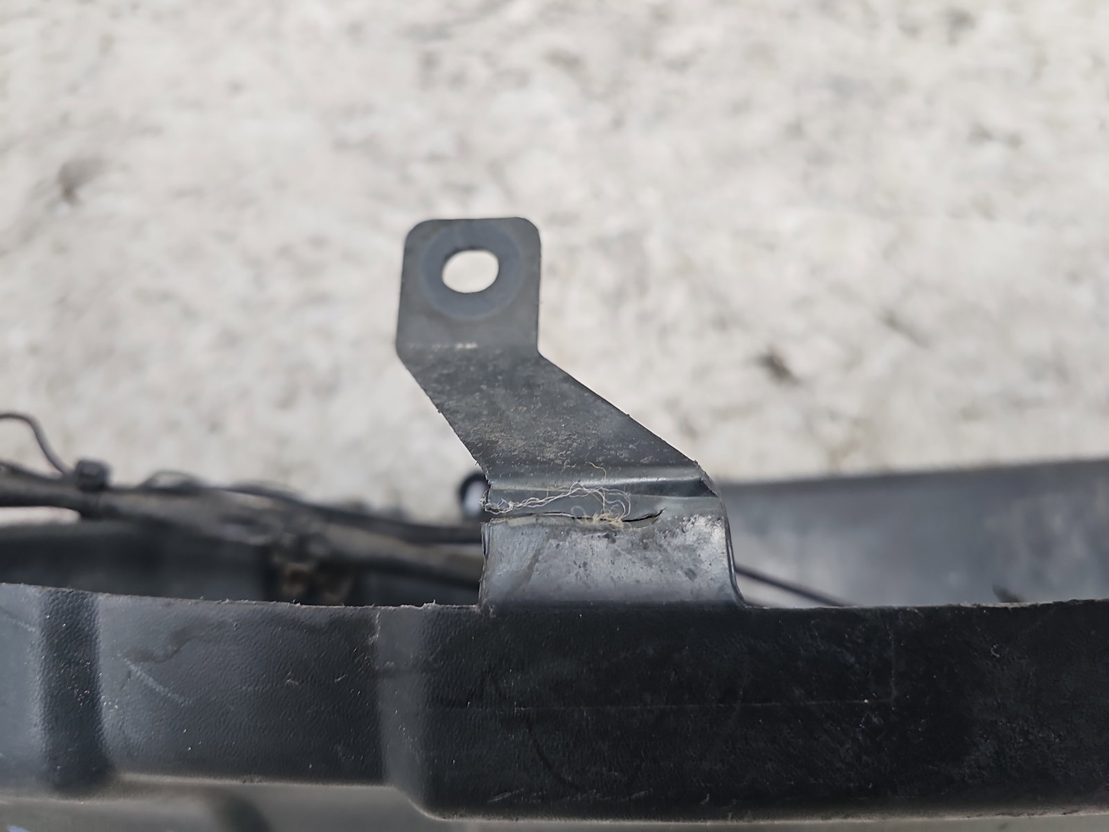Fusta bara spate MITSUBISHI Outlander II [Fabr 2006-2015] 6410A297K - imagine 5