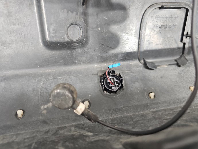 Fusta bara spate MITSUBISHI Outlander II [Fabr 2006-2015] 6410A297K