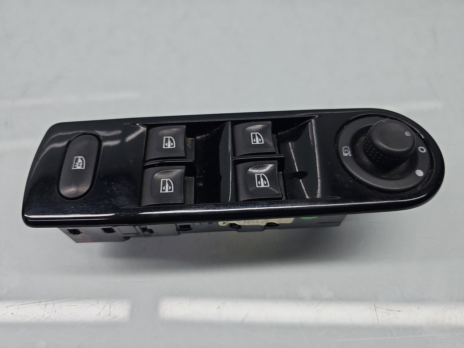Butoane comanda geamuri sofer Renault Captur (J87) [Fabr 2013-2017] 254113300R