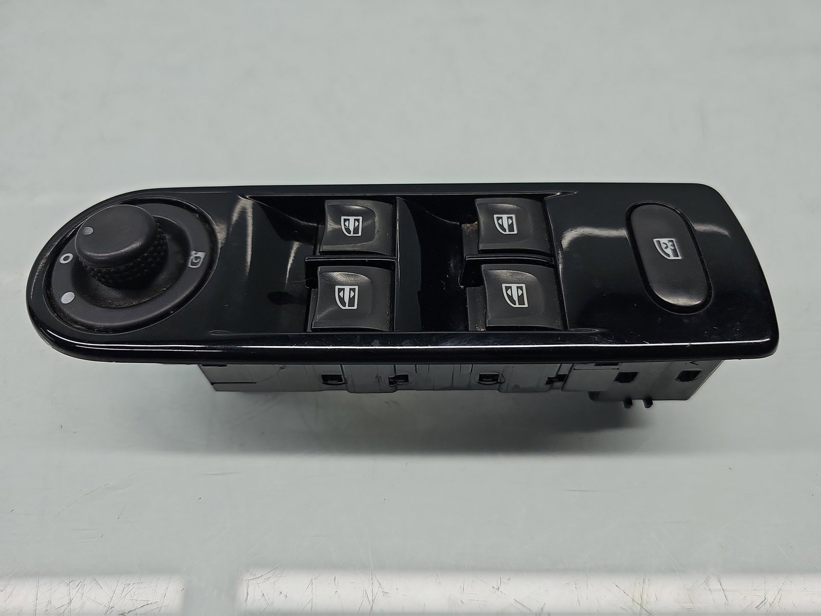 Butoane comanda geamuri sofer Renault Captur (J87) [Fabr 2013-2017] 254113300R - imagine 6