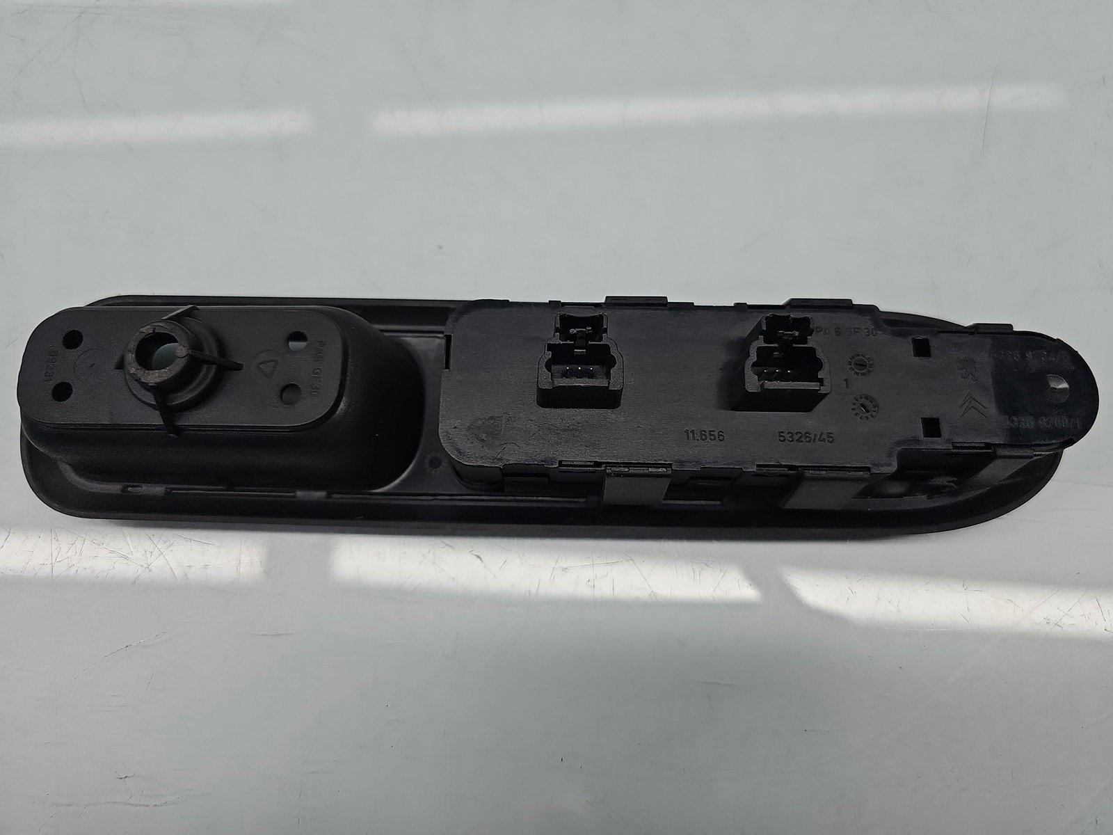 Butoane comanda geamuri sofer PEUGEOT 307 [Fabr 2000-2008] 532697045 - imagine 3