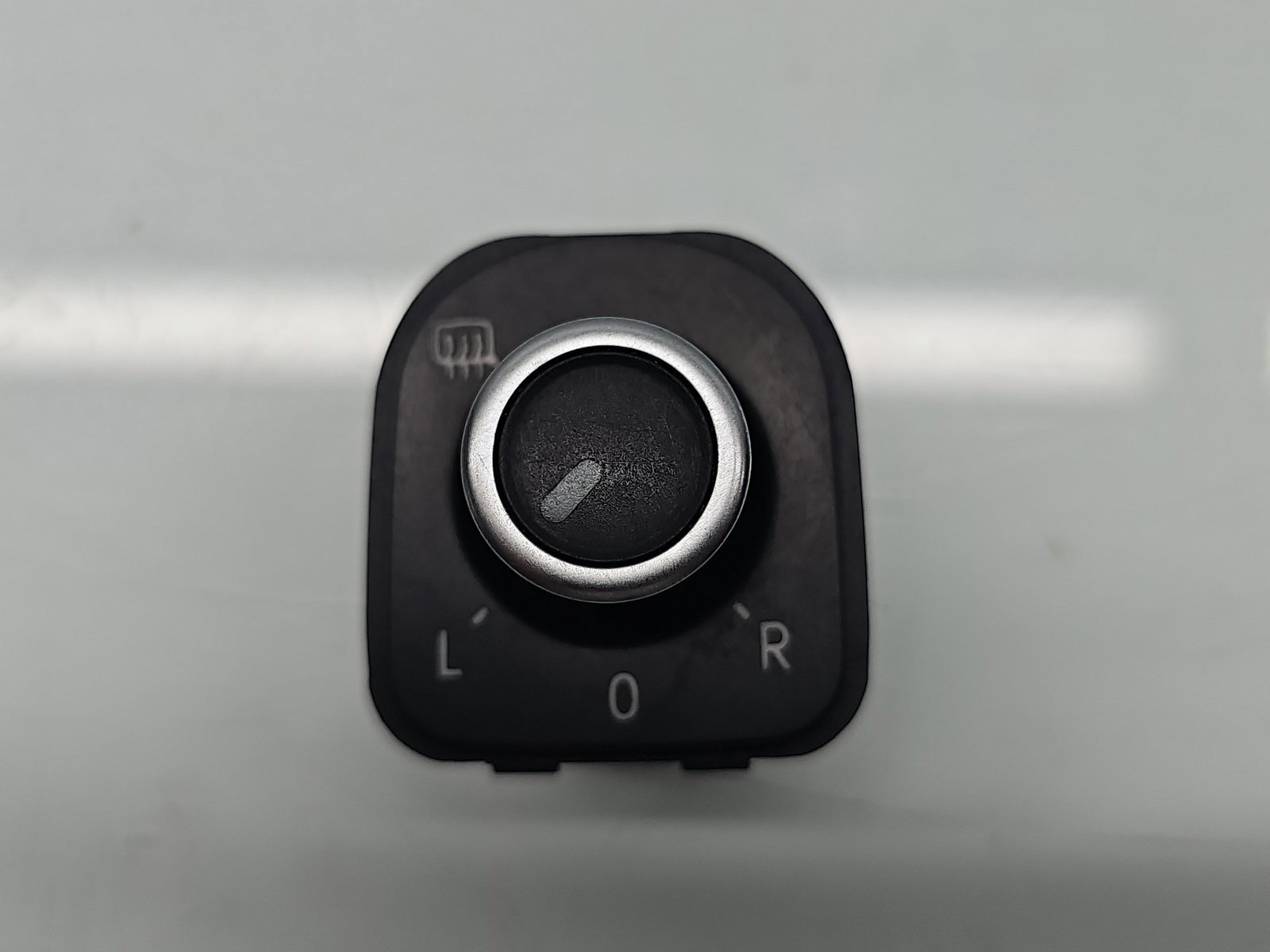 Buton reglaj oglinzi Volkswagen Golf 6 (5K1) [Fabr 2009-2013] 5K2959565