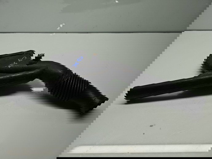 Tub admisie aer Opel Astra H [Fabr 2004-2009] 55557182 1.4 Benz A14XER 74KW / 100CP