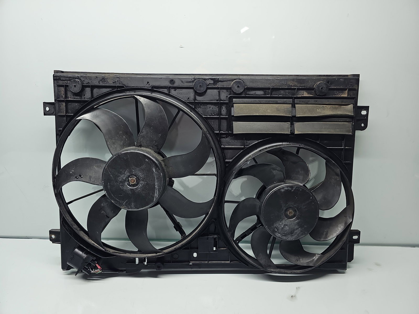 Electroventilator Volkswagen Passat CC (357) [Fabr 2008-2012] 1K0121207BC 2.0 TDI CFFB 103KW / 140CP