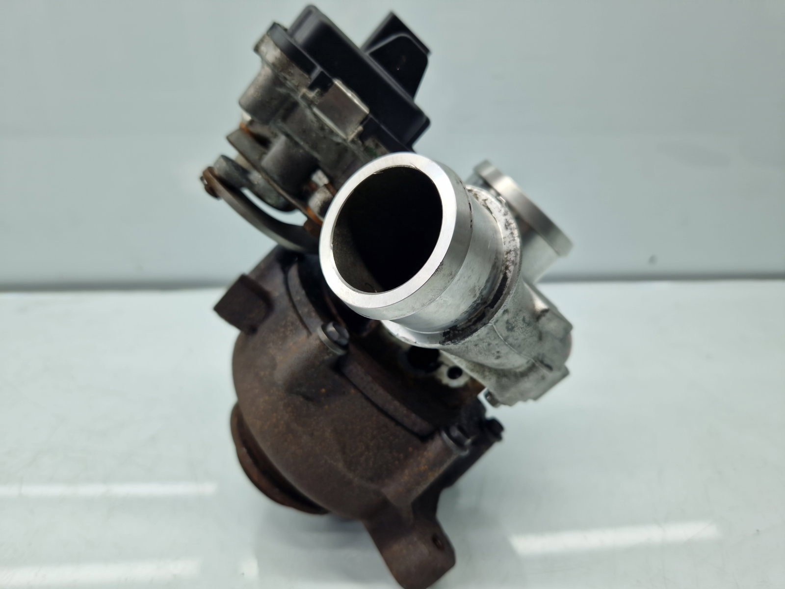 Turbina LAND ROVER Discovery 4 [Fabr 2009-2016] 9676272680 2.2 QJBA 147KW / 200CP - imagine 4