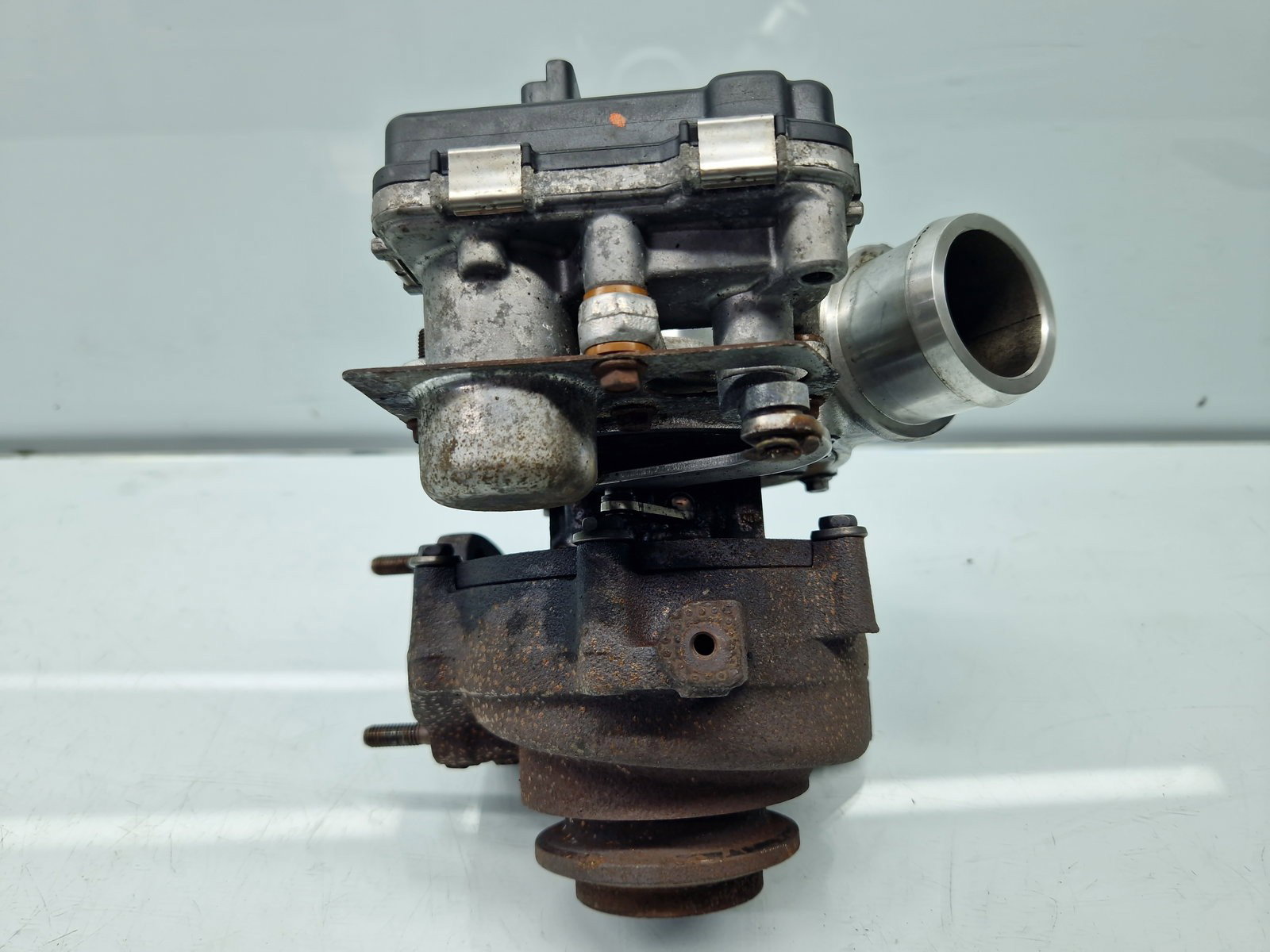 Turbina LAND ROVER Discovery 4 [Fabr 2009-2016] 9676272680 2.2 QJBA 147KW / 200CP - imagine 6