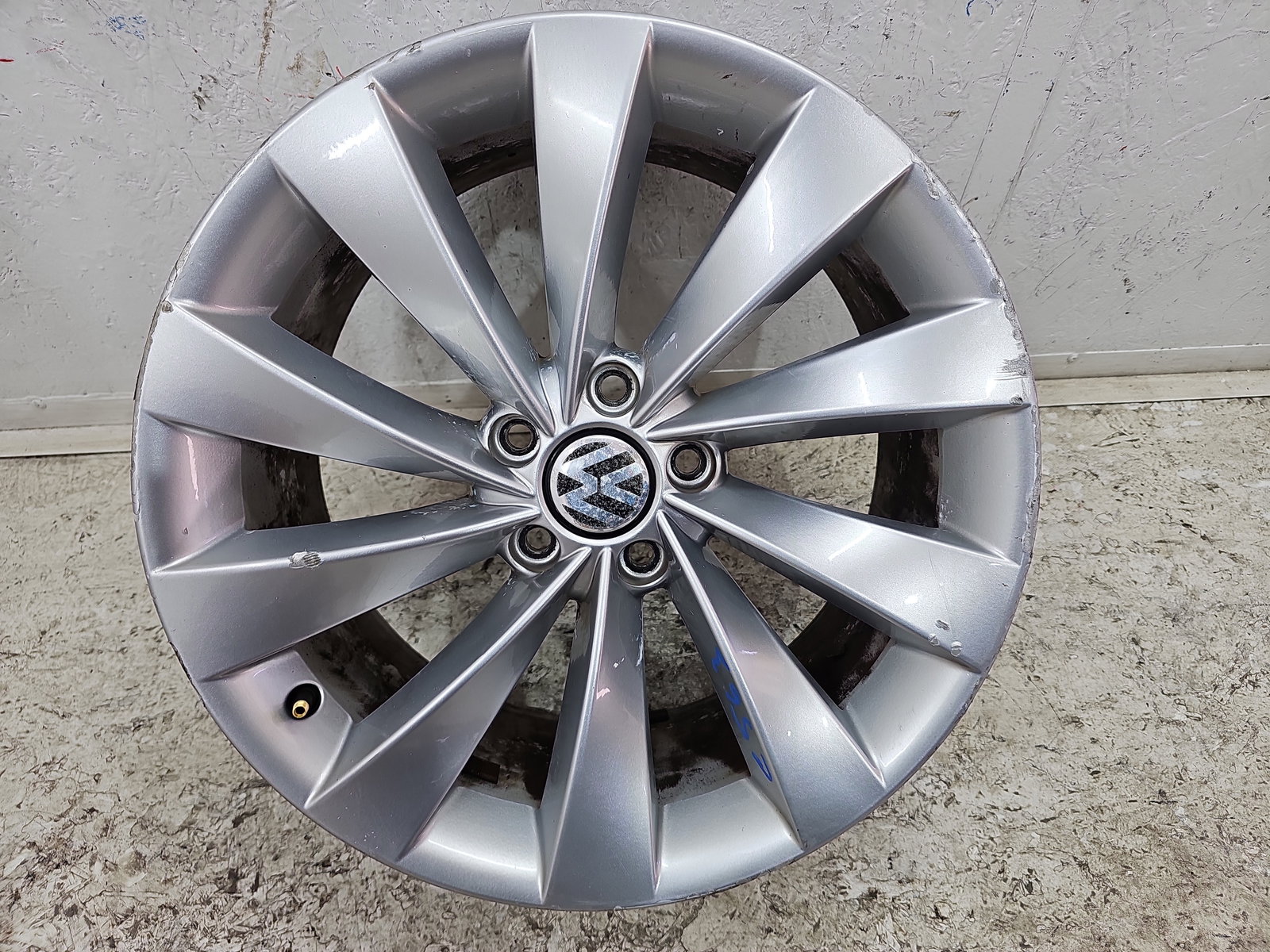 Janta aliaj Volkswagen Passat CC (358) [Fabr 2012-2016] Coupe 3C8601026AB