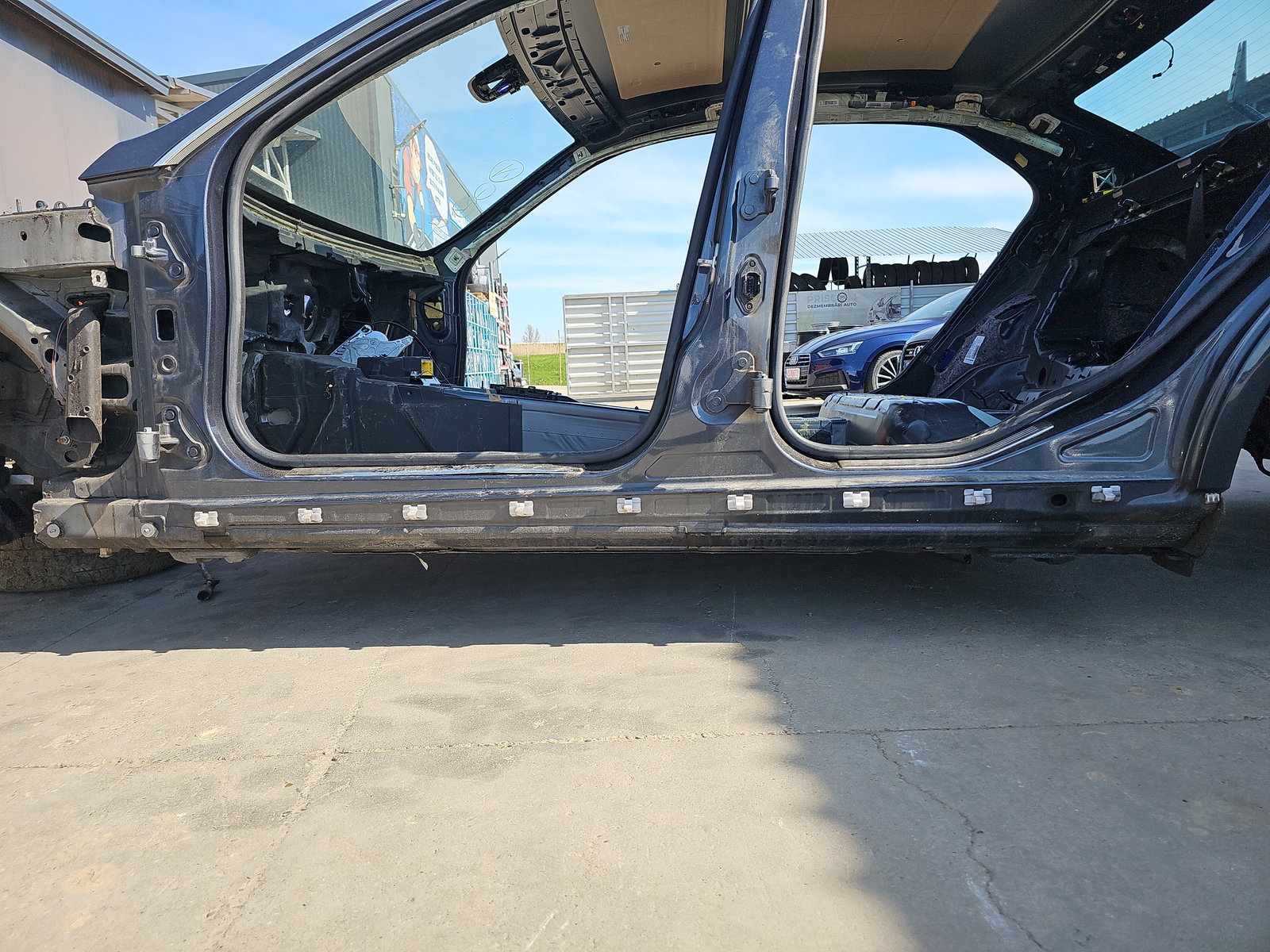 Prag lateral stanga Mercedes Clasa E (W212) Facelift [Fabr 2009-2016] OEM