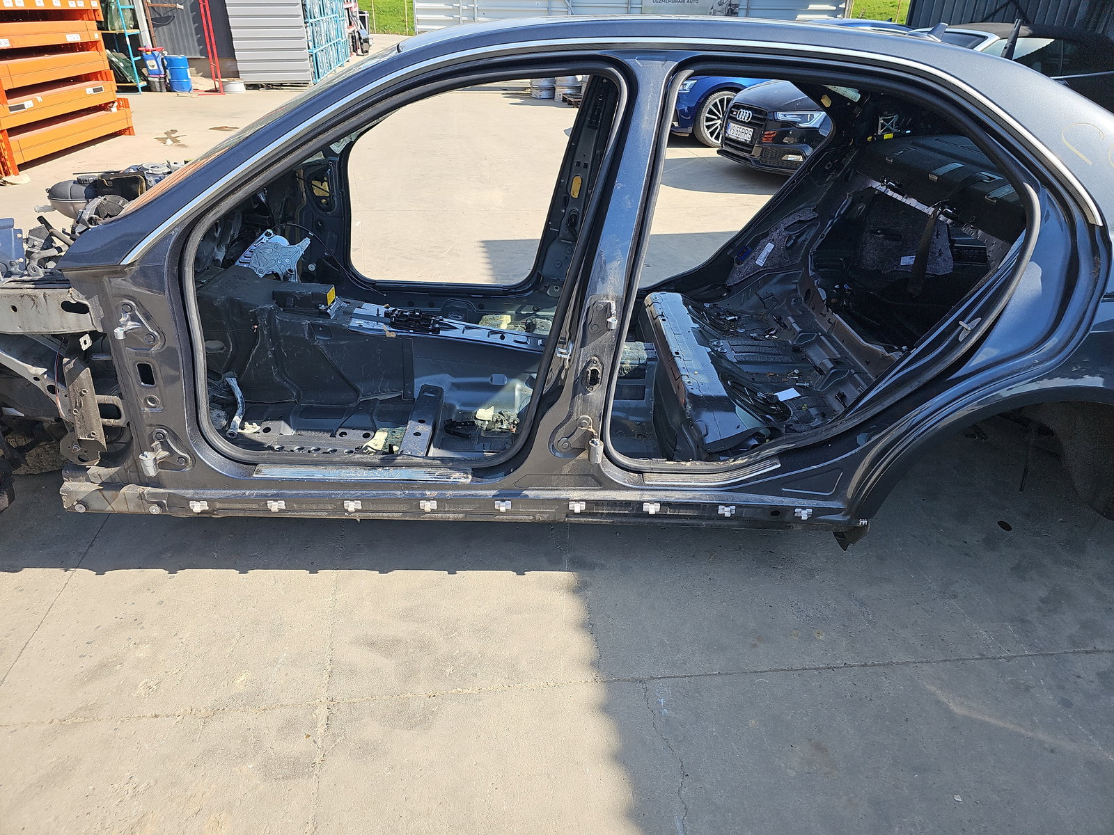 Prag lateral stanga Mercedes Clasa E (W212) Facelift [Fabr 2009-2016] OEM - imagine 4