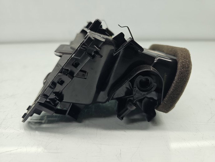 Grila aerisire stanga Volkswagen Taigo [Fabr 2021-2026] 2G1819703