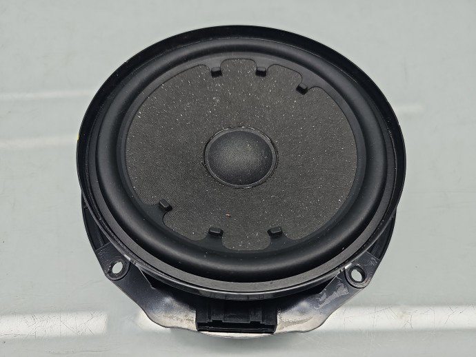 Boxa dreapta fata Volkswagen Taigo [Fabr 2021-2026] 2GA035453