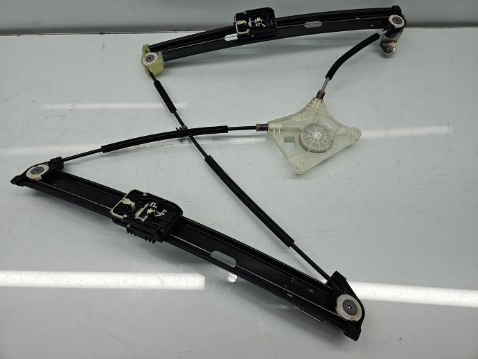 Macara electrica geam dreapta fata Volkswagen Taigo [Fabr 2021-2026] Hatchback  2G4837462C