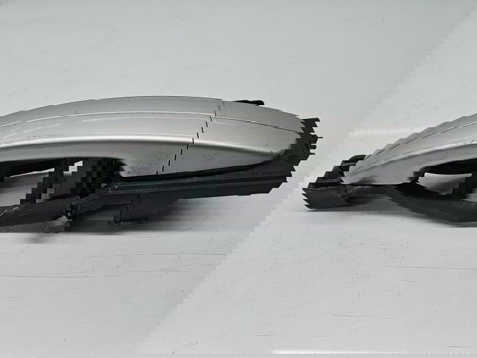 Maner usa dreapta fata Ford Focus 2 Combi (DA) [Fabr 2004-2012] Moondust Silver