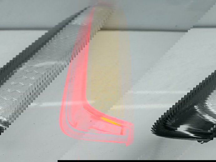 Stop aripa dreapta Ford Focus 2 Combi (DA) [Fabr 2004-2012] 8M51-13404-O