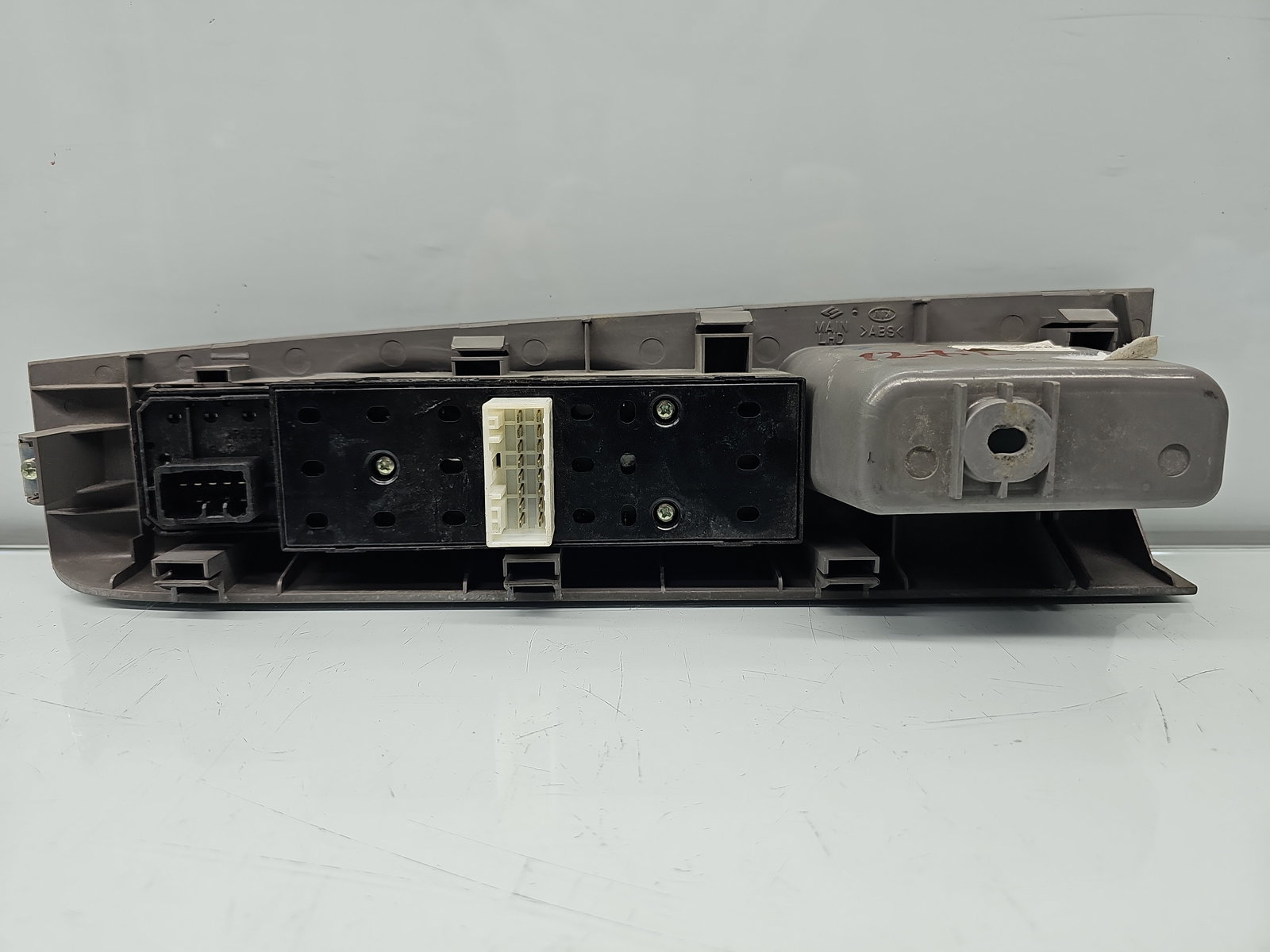 Butoane comanda geamuri sofer KIA Sorento 1 [Fabr 2002-2009] OEM - imagine 2