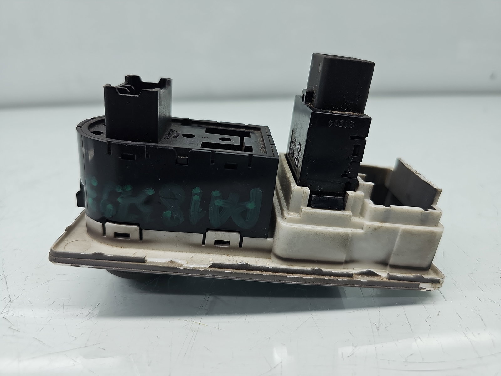 Buton diferential KIA Sorento 1 [Fabr 2002-2009] 200003207 - imagine 3