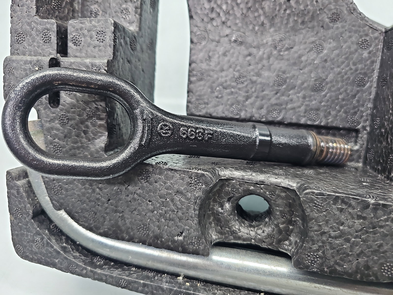 Set cric si cheie Volkswagen Passat CC (358) [Fabr 2012-2016] 3AA011031B - imagine 7