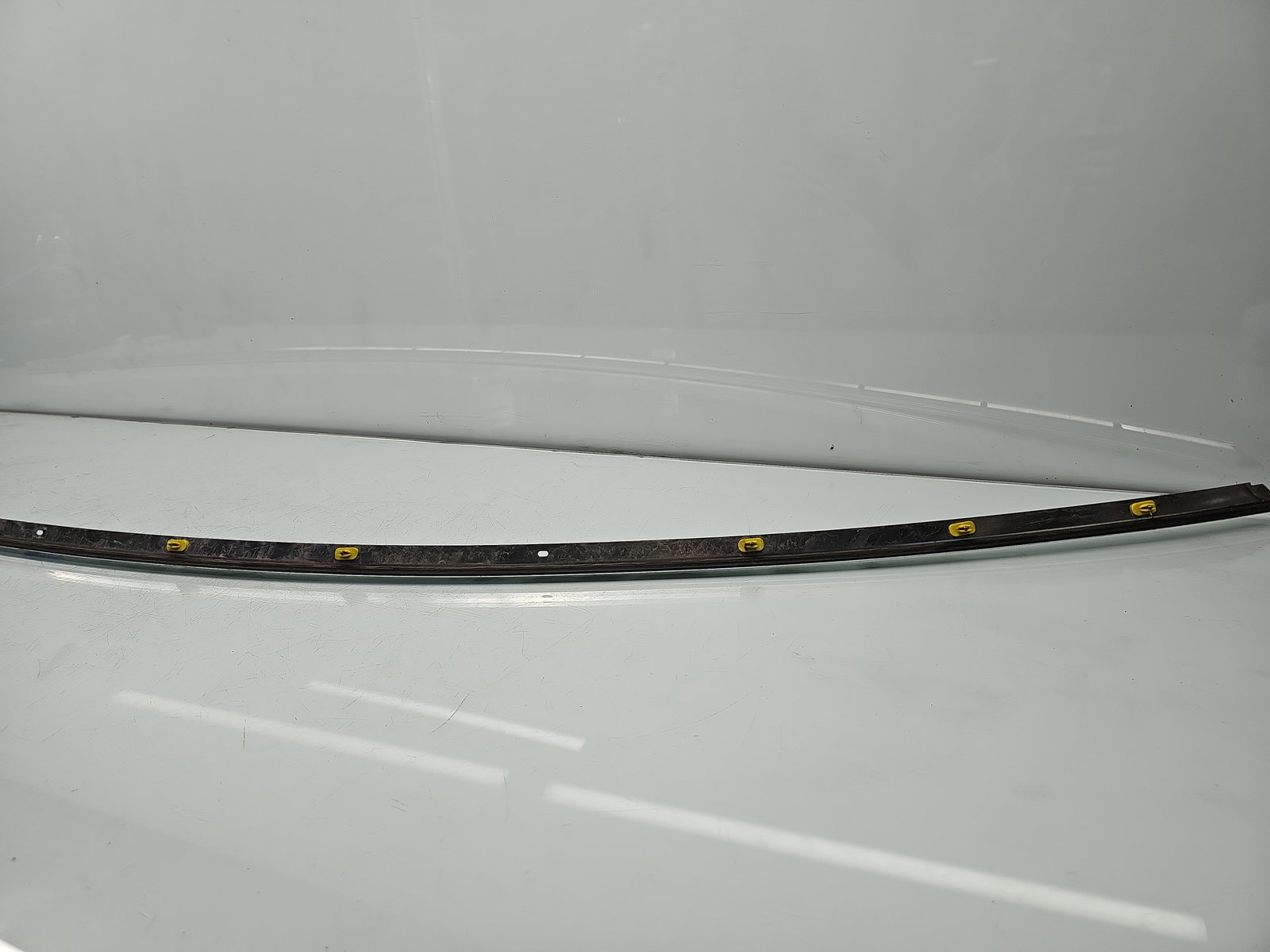 Ornament usa dreapta fata TESLA Model 3 [Fabr 2020-2025] 1083520-00-D - imagine 7