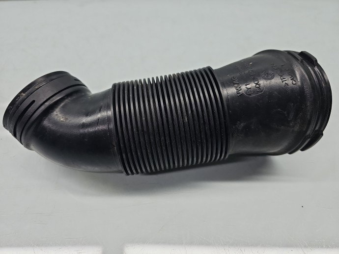 Tub admisie aer Volkswagen Taigo [Fabr 2021-2026] 5Q0129684D 1.0 TSI DLAC 70KW / 95CP