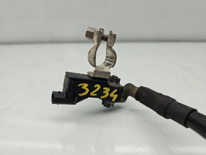 Borna baterie (-) Volkswagen Taigo [Fabr 2021-2026] 2q0915181b