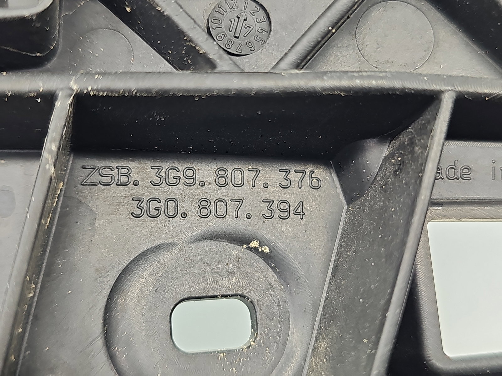 Suport bara dreapta spate Volkswagen Passat B8 Variant (3G5) [Fabr 2015-prezent] 3G9807376 - imagine 8