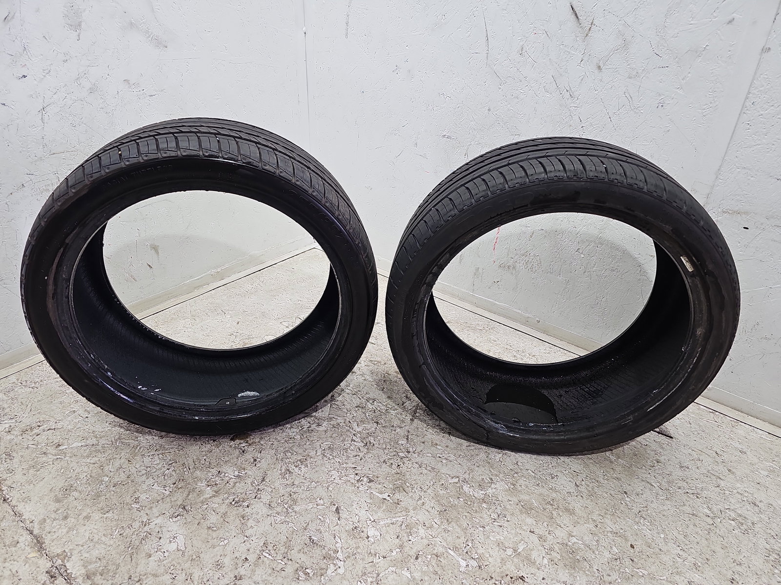 Set 2 anvelope vara Volkswagen UP [Fabr 2011-2019] OEM