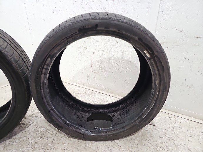 Set 2 anvelope vara Volkswagen UP [Fabr 2011-2019] OEM