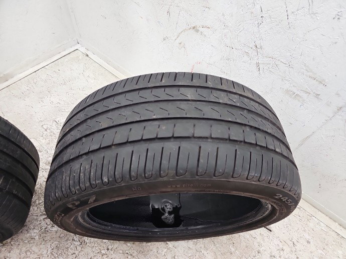 Set 2 anvelope vara Volkswagen UP [Fabr 2011-2019] OEM