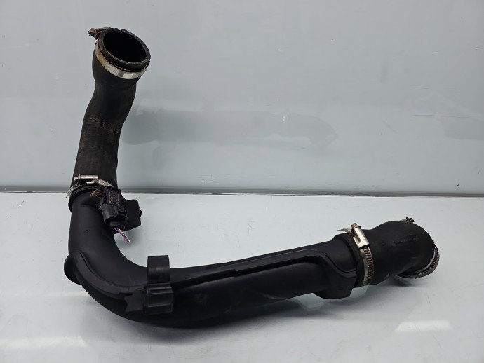 Furtun intercooler Volkswagen Passat CC (358) Facelift [Fabr 2012-2016] 1K0145770AE 2.0 TDI CFGC 130KW / 177CP