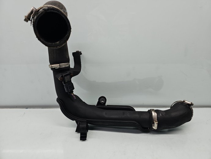 Furtun intercooler Volkswagen Passat CC (358) Facelift [Fabr 2012-2016] 1K0145770AE 2.0 TDI CFGC 130KW / 177CP