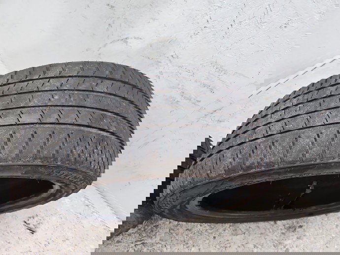 Set 2 anvelope vara Opel Corsa D [Fabr 2006-2013] OEM