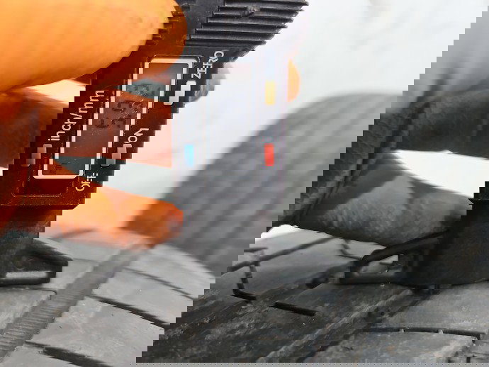 Set 2 anvelope vara Opel Corsa D [Fabr 2006-2013] OEM