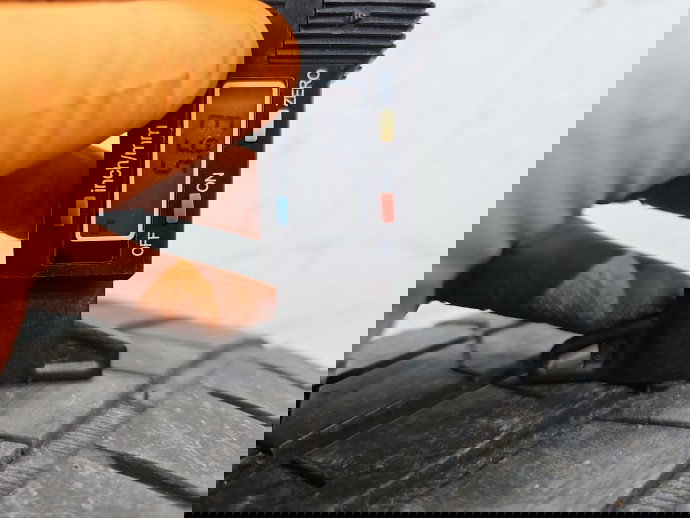 Set 2 anvelope vara Opel Corsa D [Fabr 2006-2013] OEM