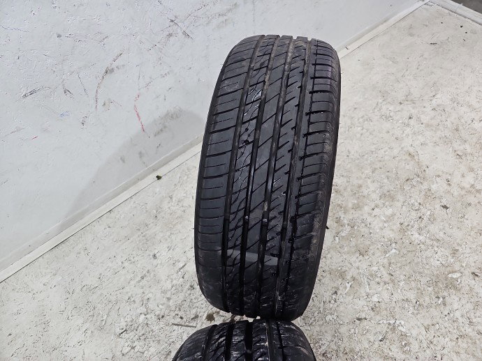 Set 2 anvelope vara Volkswagen Passat B8 Variant (3G5) [Fabr 2015-prezent] OEM