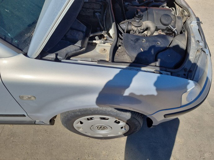 Aripa dreapta fata Volkswagen Passat B5 (3B2) [Fabr 1996-2000] Berlina  GRI