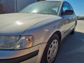 Aripa stanga fata Volkswagen Passat B5 (3B2) [Fabr 1996-2000] Berlina  GRI