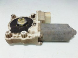 Motoras macara geam dreapta spate BMW Seria 7 [E65] 4.4 benz GL61 67628382 2003-2008