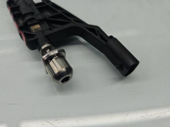 Injector Bmw 2 Active Tourer (F45) [Fabr 2014-prezent] 8656548 2.0 Benz B48B20 135KW / 184CP