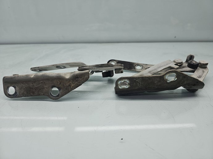 Set balamale capota Volkswagen Transporter 5 (7HB, 7HJ) [Fabr 2004-2013] 7H0823301D, 7H0823302D