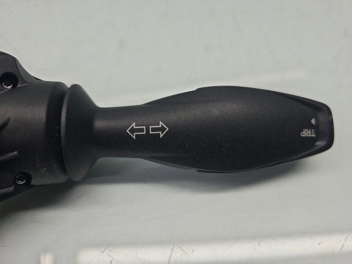 Maneta semnalizare Ford B-Max [Fabr 2012-prezent] 8A6T-13335-BC