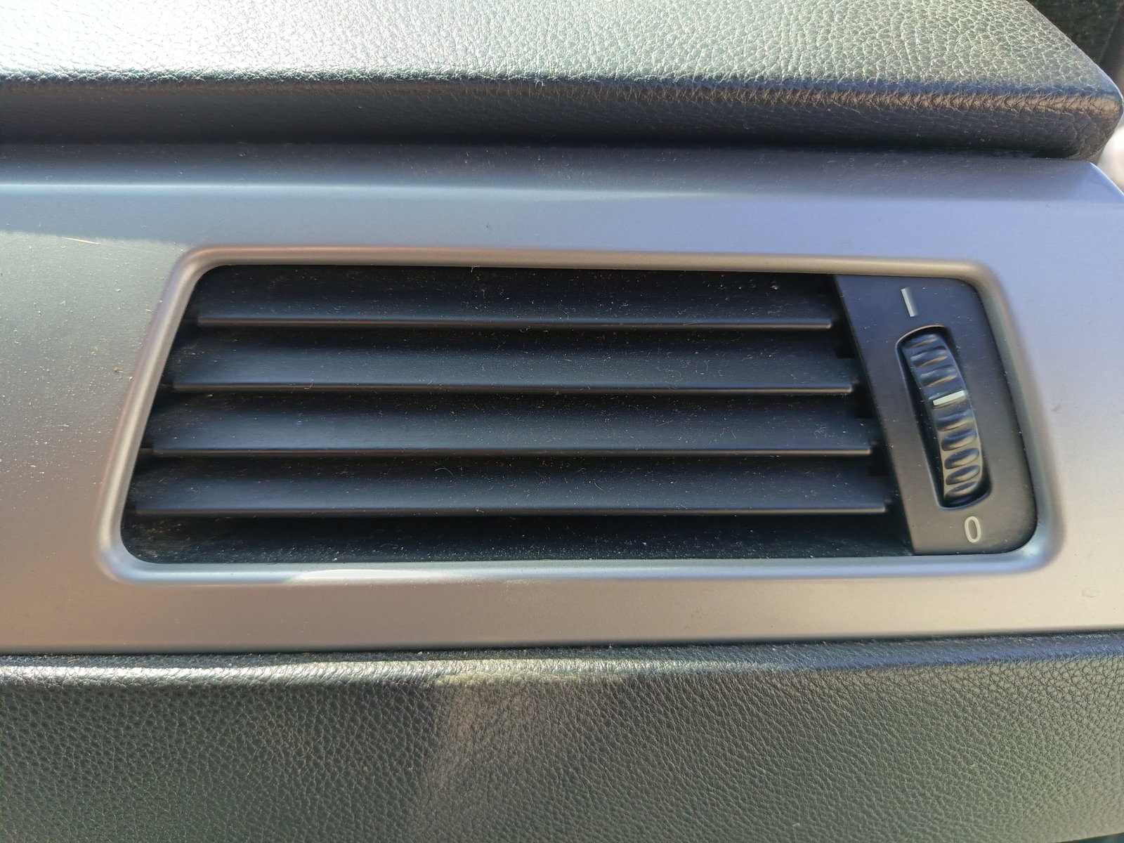 Grila aerisire dreapta Bmw 3 (E90) [Fabr 2005-2011] OEM