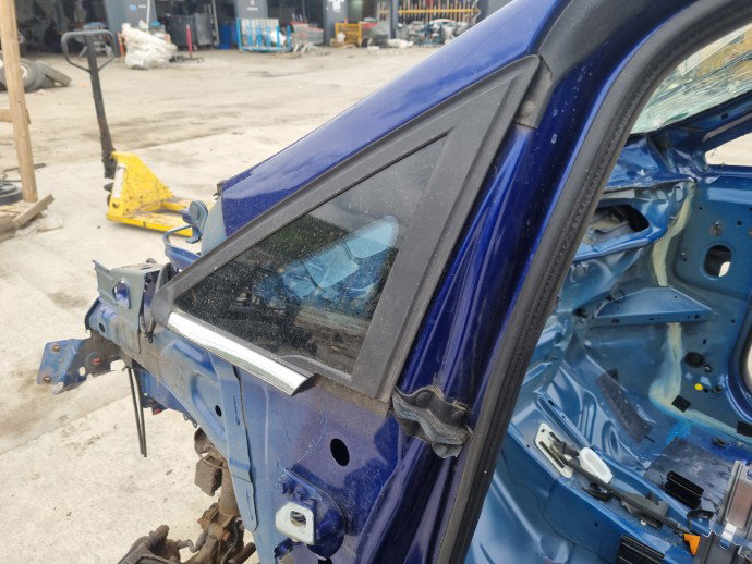 Geam caroserie fix stanga Ford B-Max [Fabr 2012-prezent] Hatchback  OEM