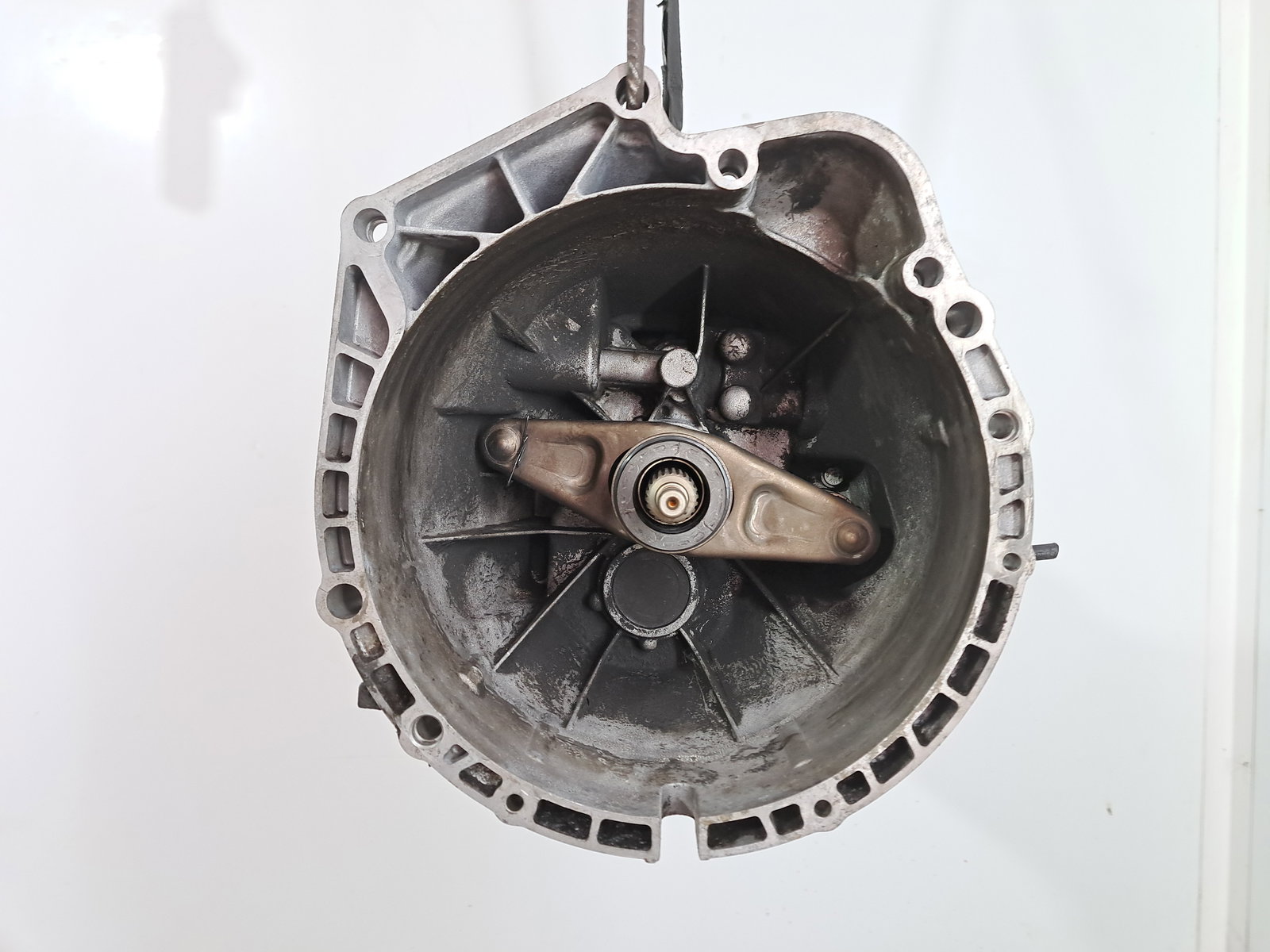 Cutie viteze manuala 5 trepte Bmw 3 (E90) [Fabr 2005-2011] 2.0 Benz N46B20 2170000642 95KW / 130CP - imagine 2
