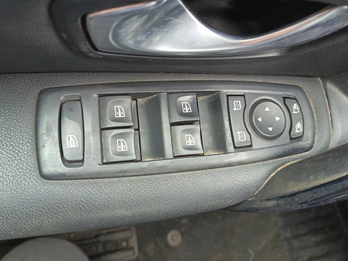 Butoane comanda geamuri sofer Renault Laguna 3 [Fabr 2007-prezent] OEM