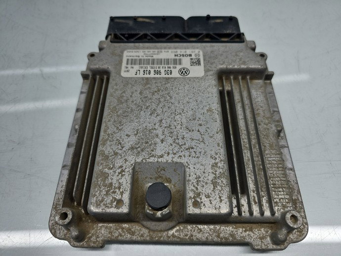 Calculator motor ECU Volkswagen Caddy 3 (2KA, 2KH) [Fabr 2004-2009] 03G906016LF 2.0 TDI BST 51KW / 70CP