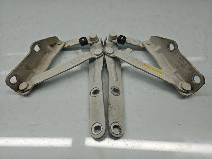 Set balamale capota Volkswagen Transporter 5 (7HB, 7HJ) [Fabr 2004-2013] 7H0823301D, 7H0823302D