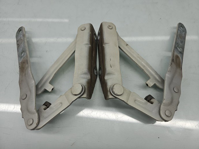 Set balamale capota Volkswagen Transporter 5 (7HB, 7HJ) [Fabr 2004-2013] 7H0823301D, 7H0823302D